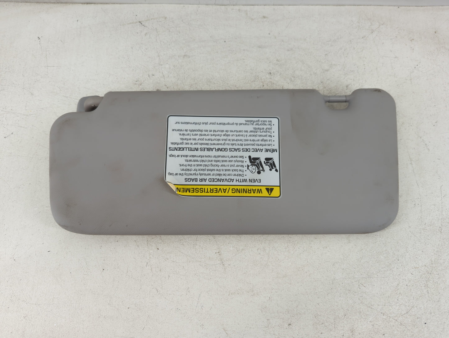2018-2021 Hyundai Kona Sun Visor Shade Replacement Passenger Right Mirror Fits Fits 2018 2019 2020 2021 OEM Used Auto Parts 