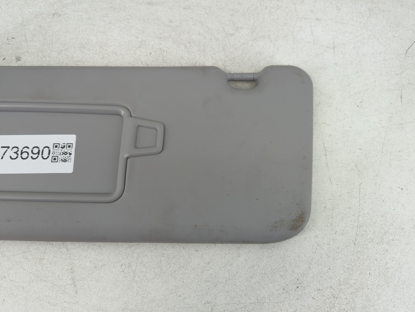 2018-2021 Hyundai Kona Sun Visor Shade Replacement Driver Left Mirror Fits Fits 2018 2019 2020 2021 OEM Used Auto Parts - Oe