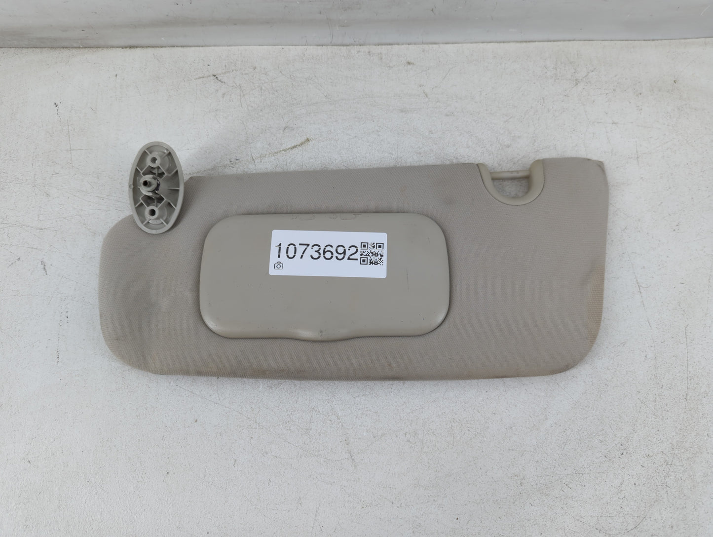 2018-2021 Hyundai Kona Sun Visor Shade Replacement Driver Left Mirror Fits Fits 2018 2019 2020 2021 OEM Used Auto Parts - Oe