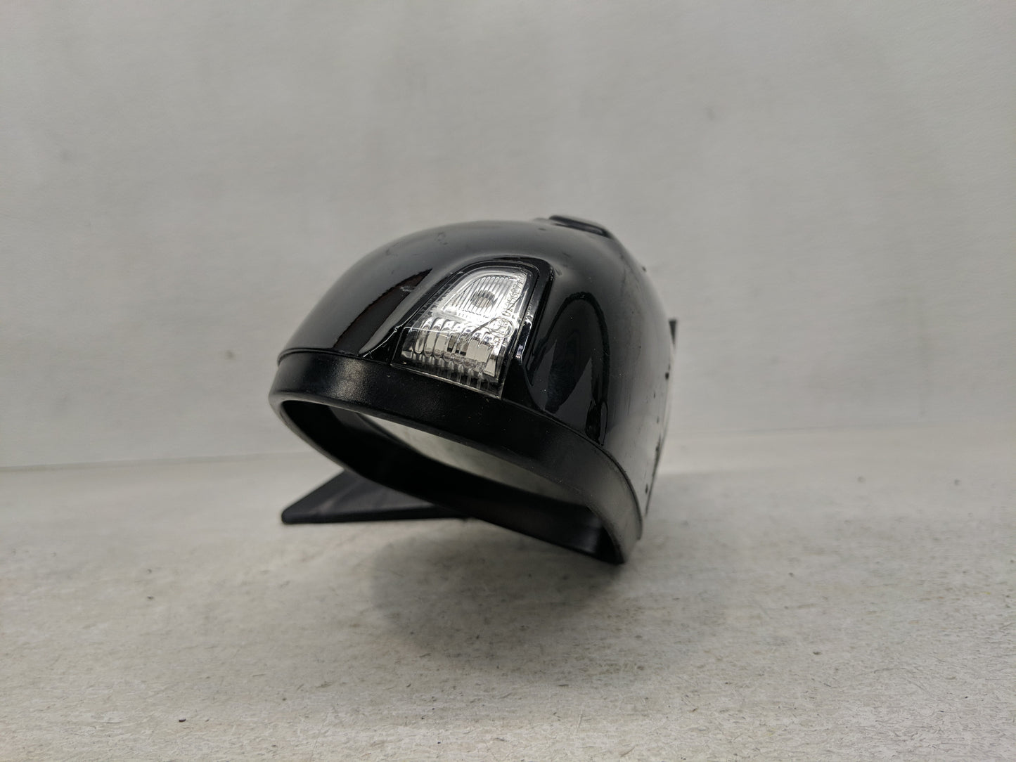 2018-2021 Hyundai Kona Passenger Side View Mirror - Right Door Mirror OEM Used - Oemusedautoparts1.com