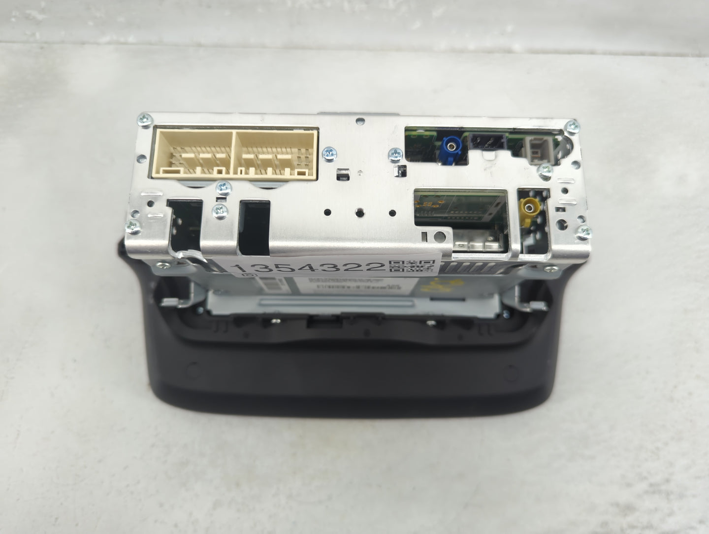 2018-2021 Hyundai Kona Radio AM FM Cd Player Receiver Replacement P/N:96160-J9110TMT Fits Fits 2018 2019 2020 2021 OEM Used 