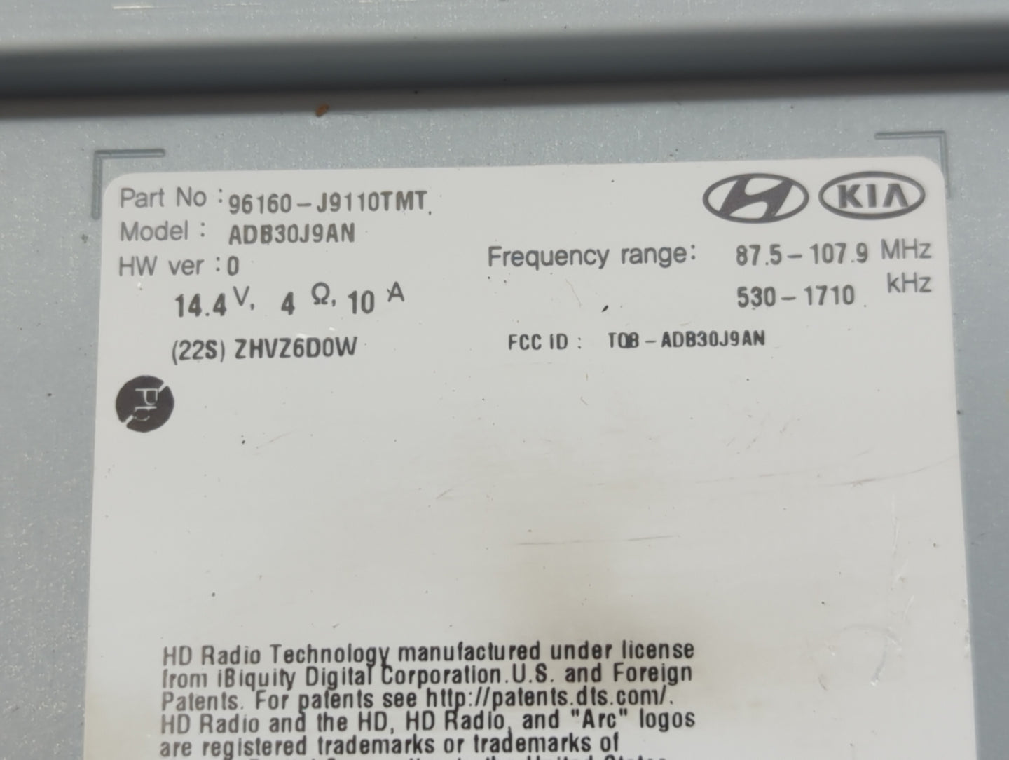 2018-2021 Hyundai Kona Radio AM FM Cd Player Receiver Replacement P/N:96160-J9110TMT Fits Fits 2018 2019 2020 2021 OEM Used 