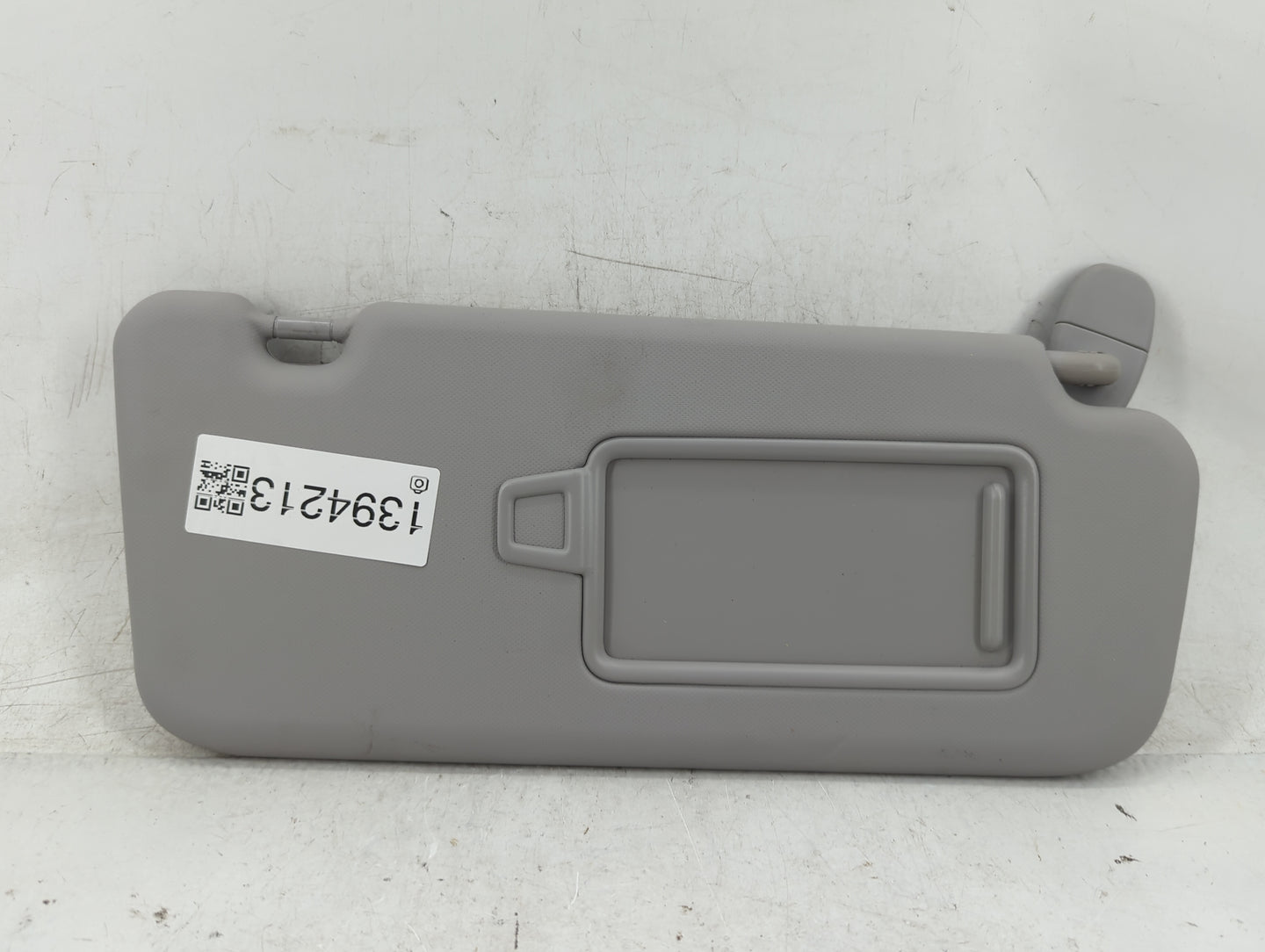 2018-2021 Hyundai Kona Sun Visor Shade Replacement Passenger Right Mirror Fits Fits 2018 2019 2020 2021 OEM Used Auto Parts 