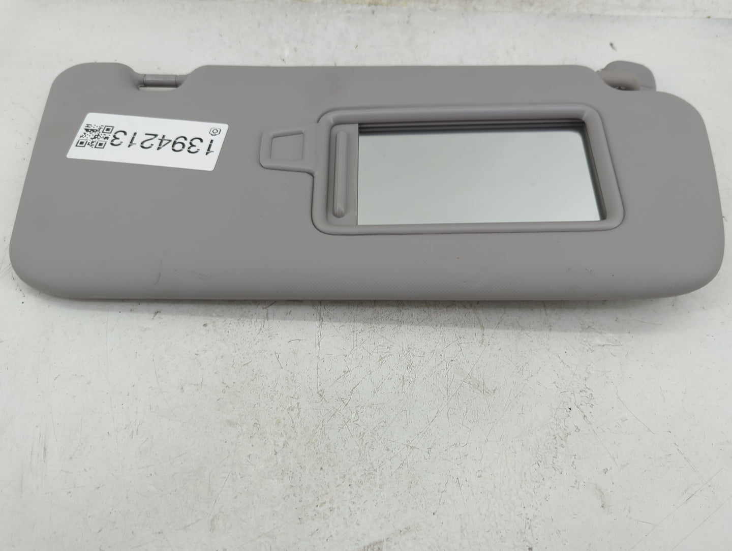 2018-2021 Hyundai Kona Sun Visor Shade Replacement Passenger Right Mirror Fits Fits 2018 2019 2020 2021 OEM Used Auto Parts 