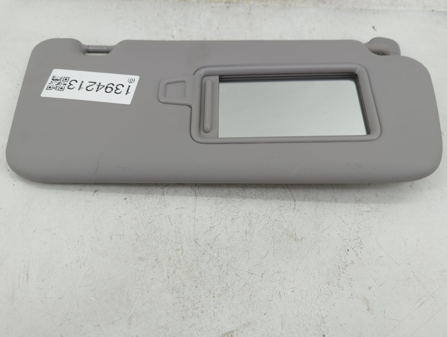 2018-2021 Hyundai Kona Sun Visor Shade Replacement Passenger Right Mirror Fits Fits 2018 2019 2020 2021 OEM Used Auto Parts 