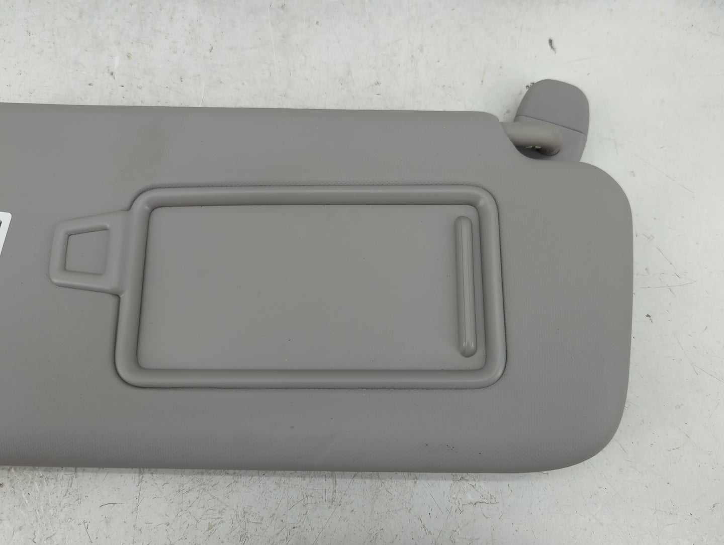 2018-2021 Hyundai Kona Sun Visor Shade Replacement Passenger Right Mirror Fits Fits 2018 2019 2020 2021 OEM Used Auto Parts 