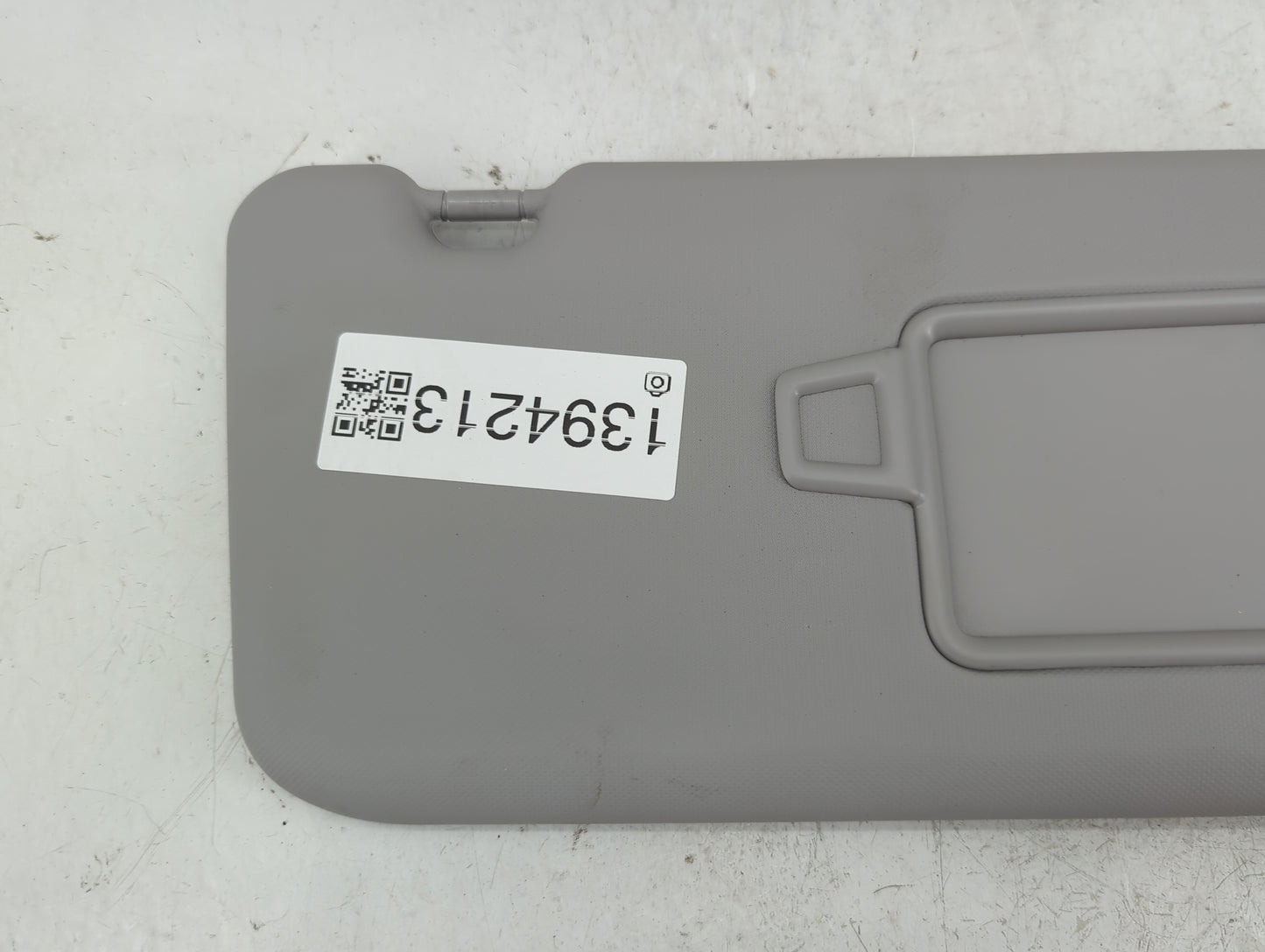 2018-2021 Hyundai Kona Sun Visor Shade Replacement Passenger Right Mirror Fits Fits 2018 2019 2020 2021 OEM Used Auto Parts 