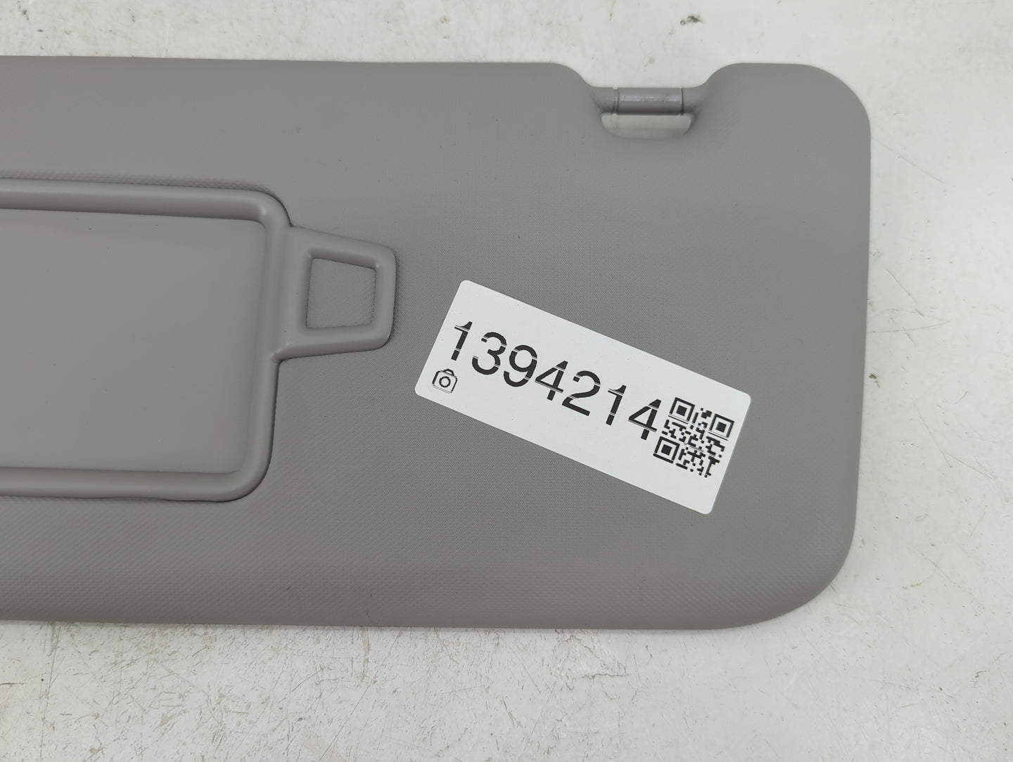 2018-2021 Hyundai Kona Sun Visor Shade Replacement Driver Left Mirror Fits Fits 2018 2019 2020 2021 OEM Used Auto Parts - Oe