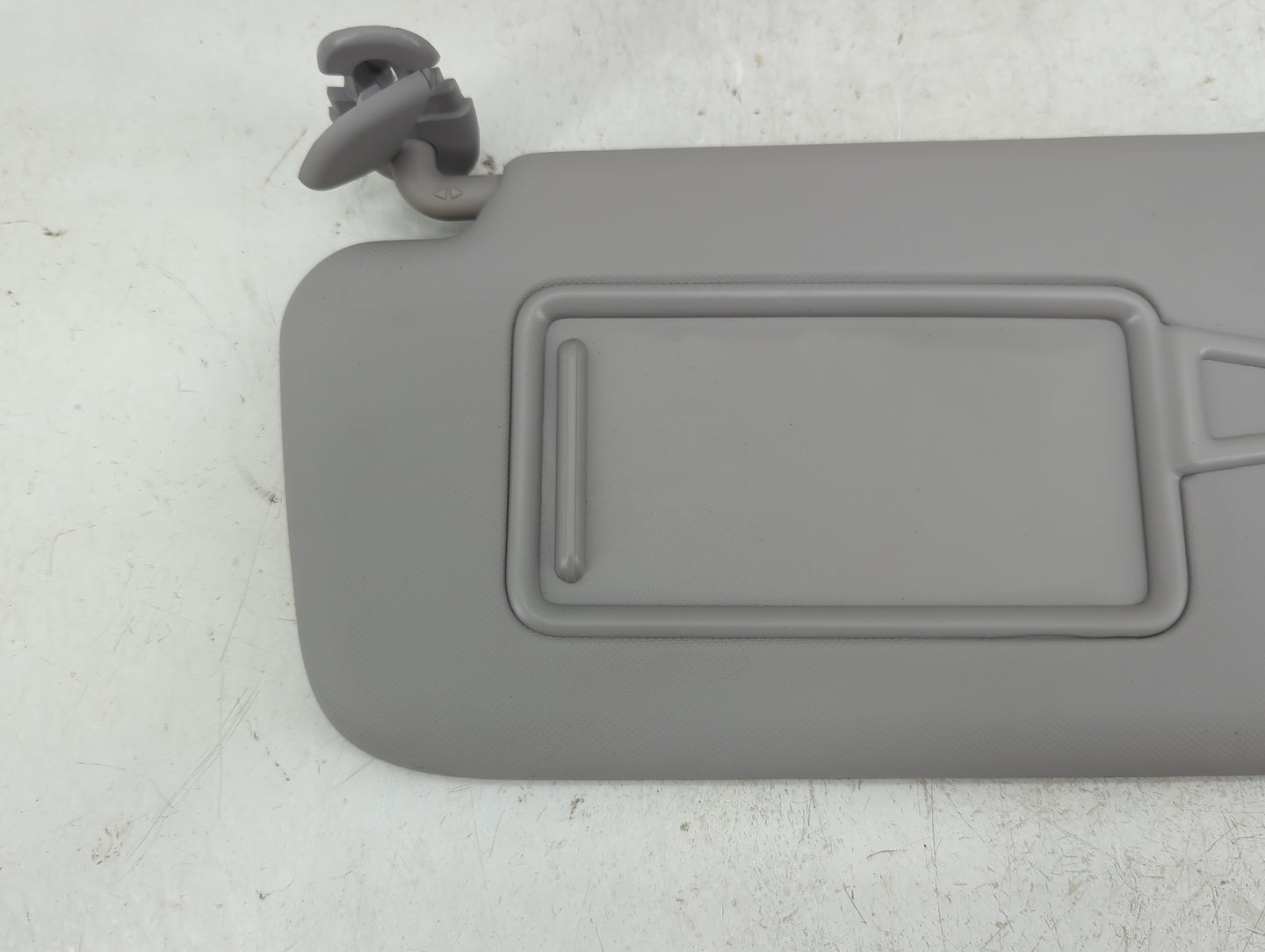 2018-2021 Hyundai Kona Sun Visor Shade Replacement Driver Left Mirror Fits Fits 2018 2019 2020 2021 OEM Used Auto Parts - Oe