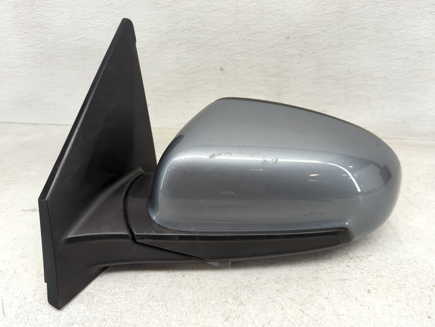 2018-2022 Hyundai Kona Driver Side View Mirror - Left Door Mirror OEM Used - Oemusedautoparts1.com