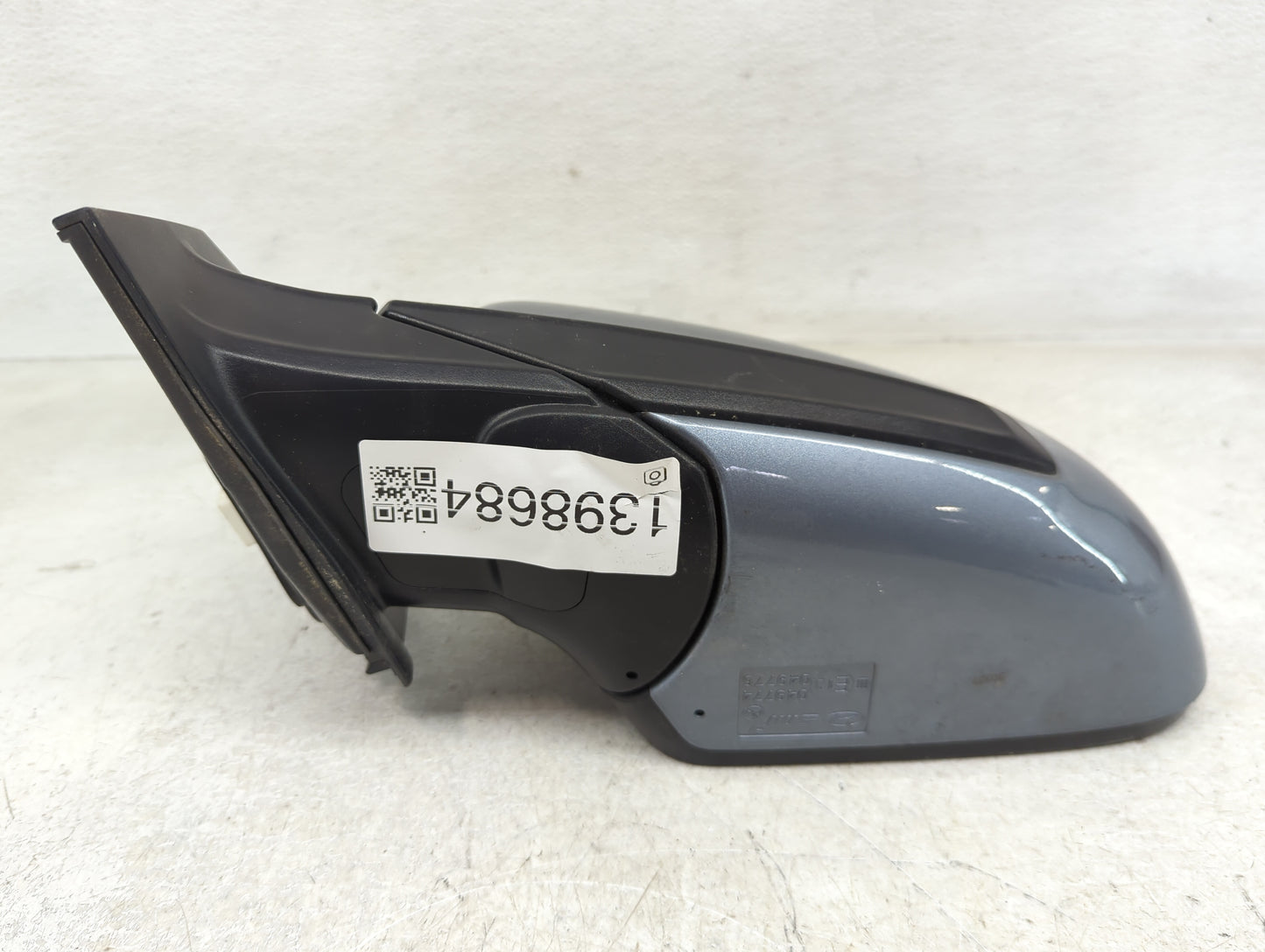 2018-2022 Hyundai Kona Driver Side View Mirror - Left Door Mirror OEM Used - Oemusedautoparts1.com