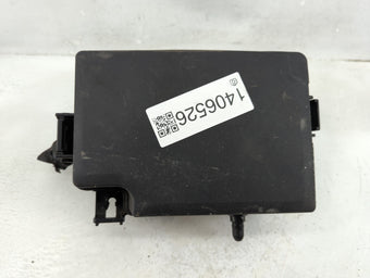compare product 2018-2021 Hyundai Kona Fusebox Fuse Box Panel Relay Module P/N:91956-J9520 Fits Fits 2018 2019 2020 2021 OEM Used Auto Parts