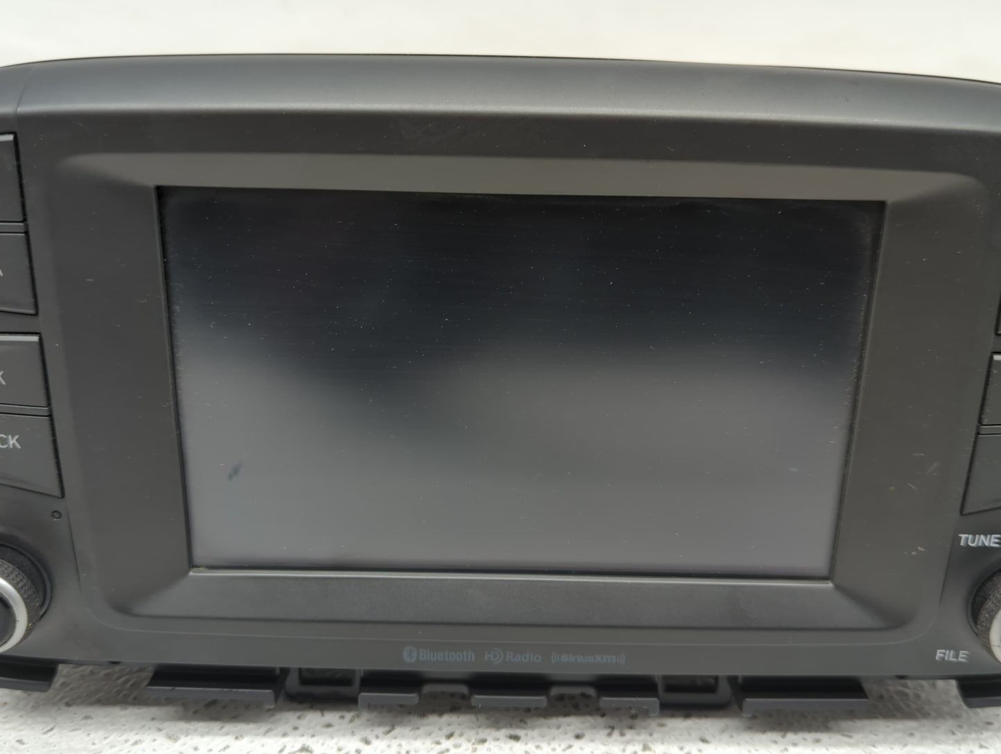 2018-2021 Hyundai Kona Radio AM FM Cd Player Receiver Replacement P/N:96160-J9110TMT Fits Fits 2018 2019 2020 2021 OEM Used 