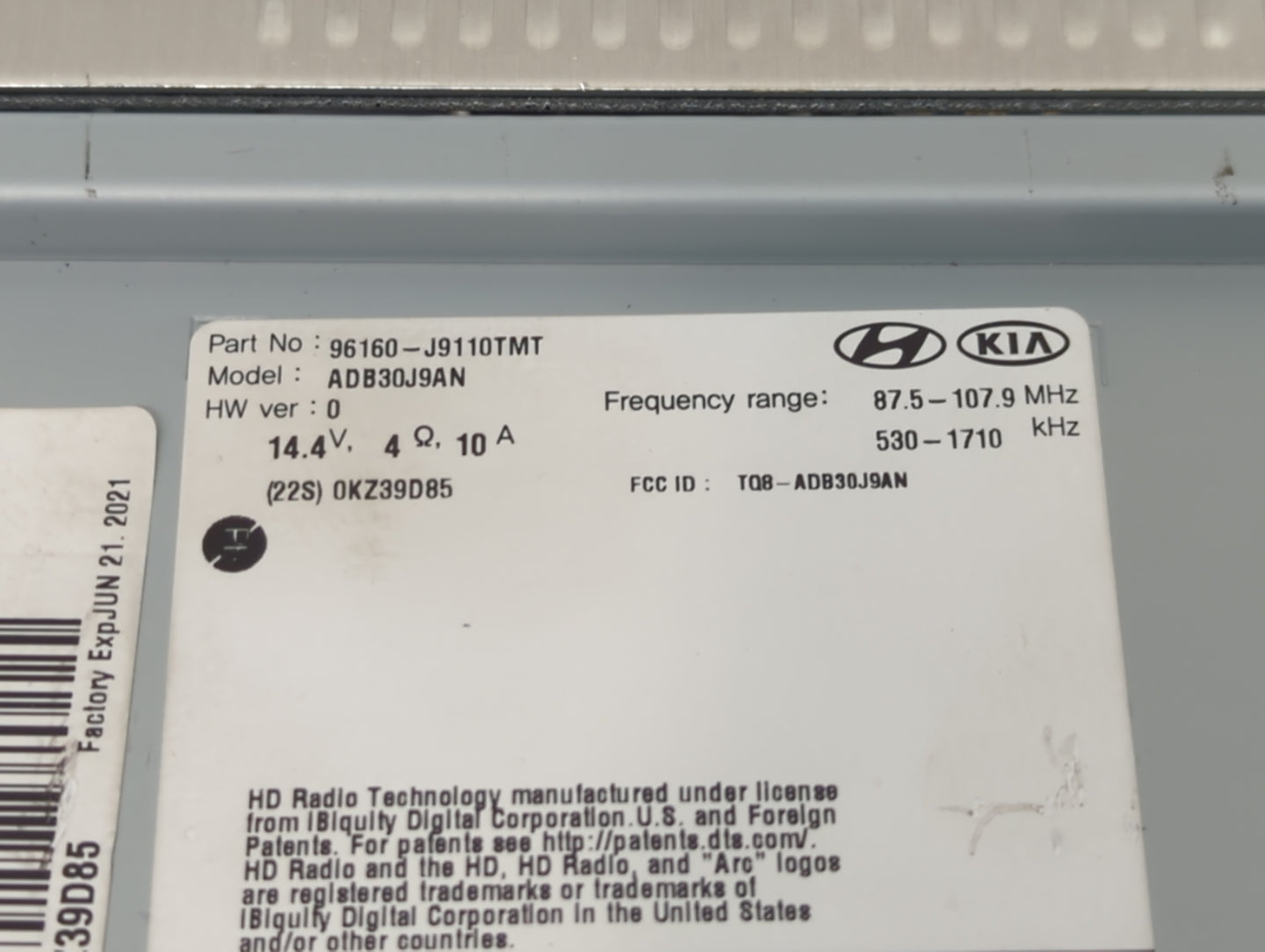2018-2021 Hyundai Kona Radio AM FM Cd Player Receiver Replacement P/N:96160-J9110TMT Fits Fits 2018 2019 2020 2021 OEM Used 