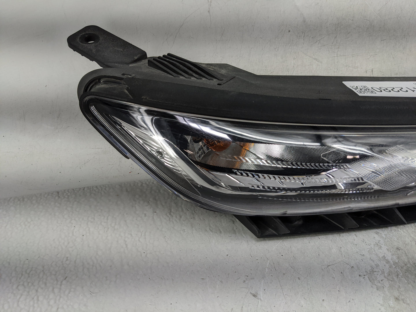 2018-2021 Hyundai Kona Passenger Right Oem Front Light Lamp - Oemusedautoparts1.com