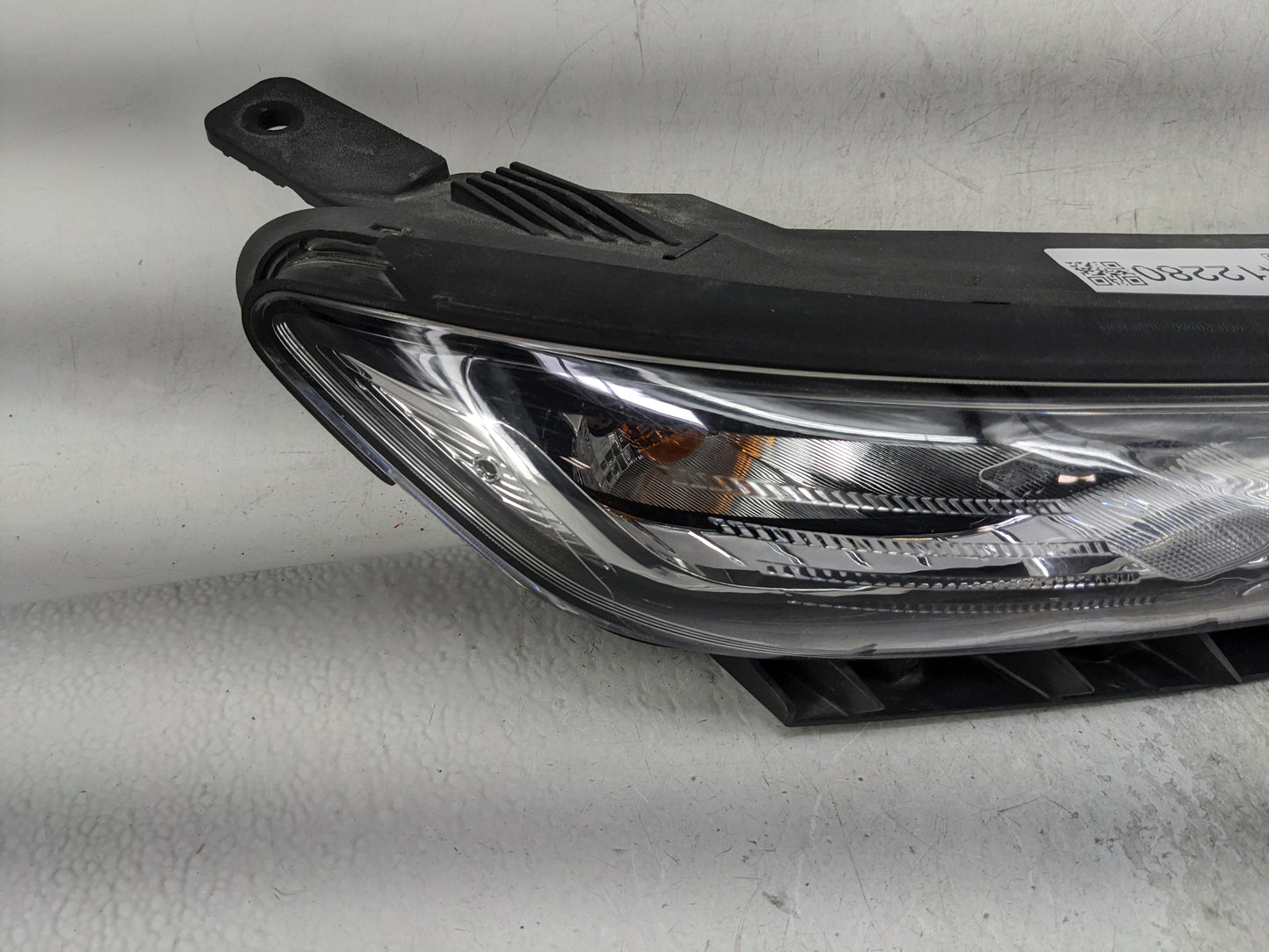 2018-2021 Hyundai Kona Passenger Right Oem Front Light Lamp - Oemusedautoparts1.com