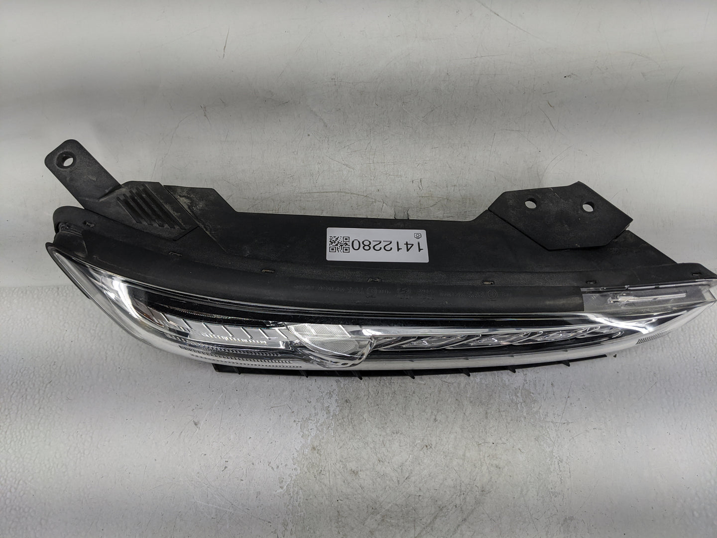 2018-2021 Hyundai Kona Passenger Right Oem Front Light Lamp - Oemusedautoparts1.com