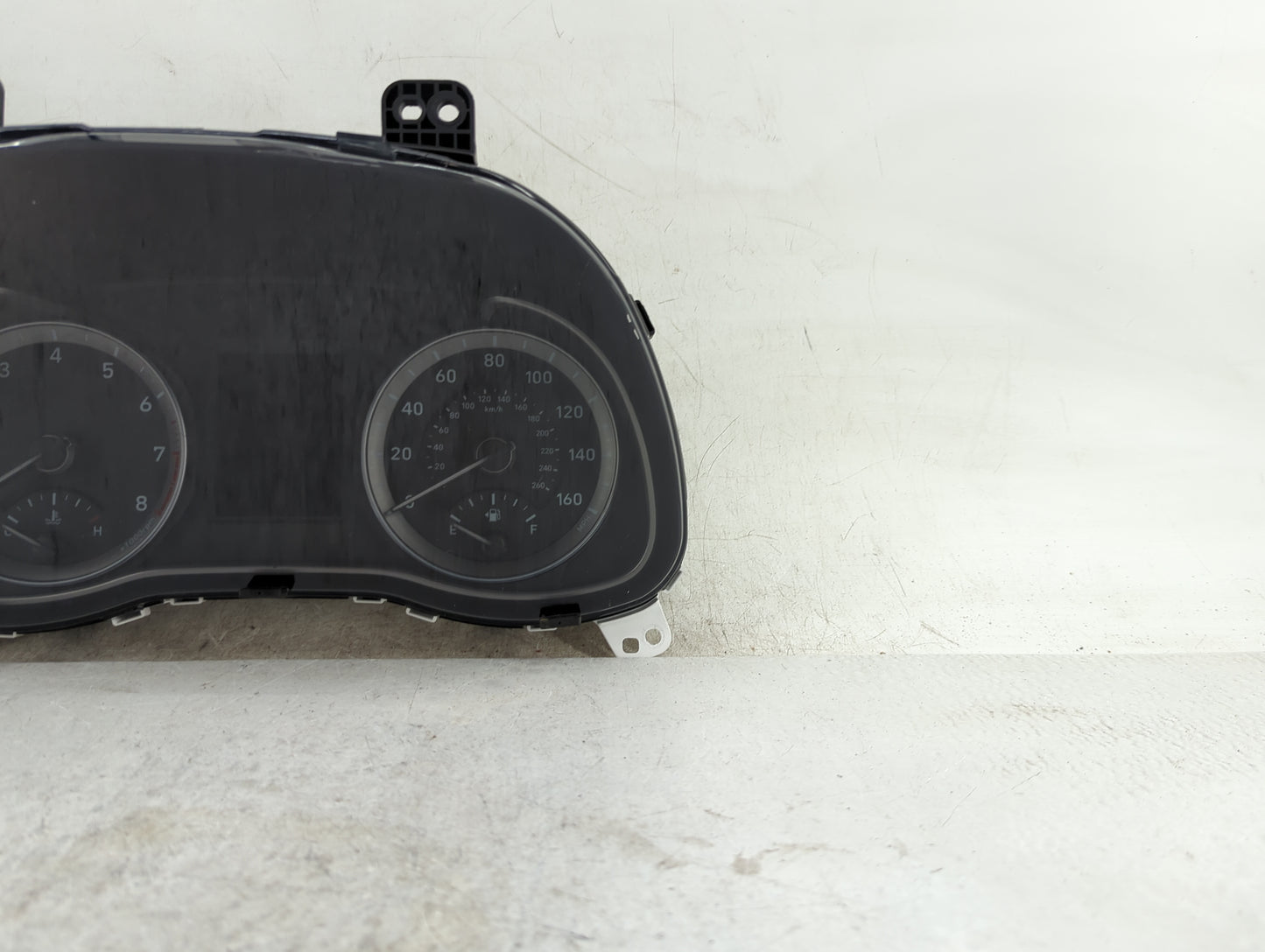 2020-2021 Hyundai Kona Instrument Cluster Speedometer Gauges P/N:7VM06196301 Fits Fits 2020 2021 OEM Used Auto Parts - Oemus
