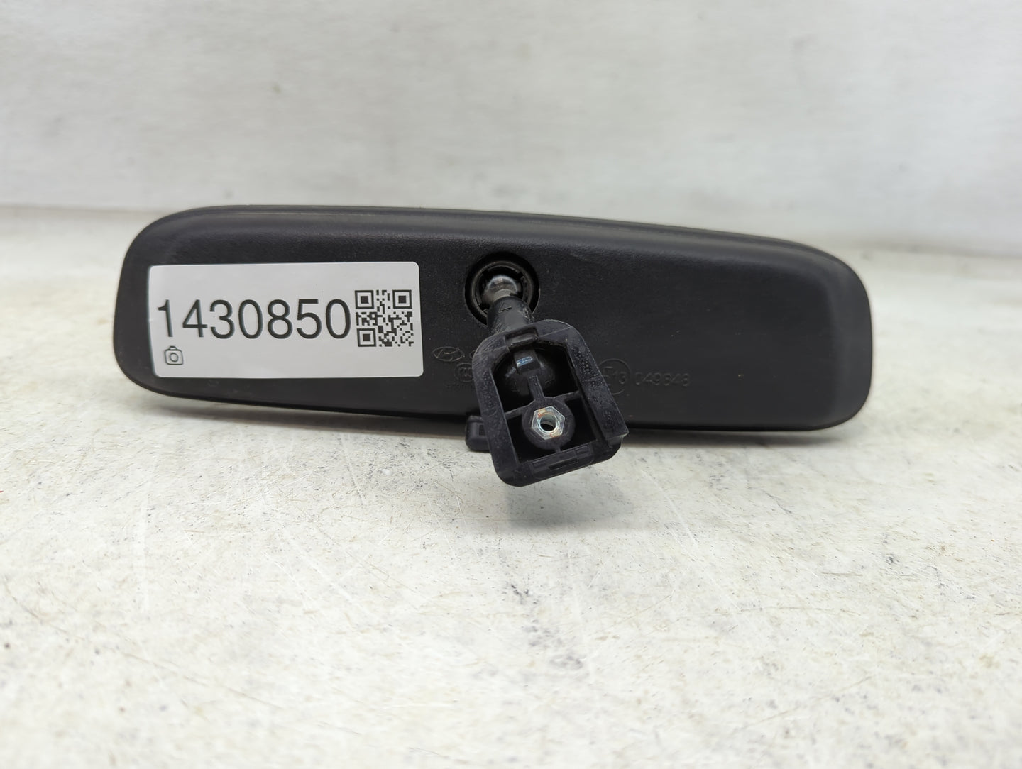 2020 Hyundai Kona Interior Rear View Mirror Replacement OEM Fits OEM Used Auto Parts - Oemusedautoparts1.com