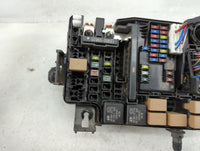 2018-2021 Hyundai Kona Fusebox Fuse Box Panel Relay Module P/N:91956-J9520 Fits Fits 2018 2019 2020 2021 OEM Used Auto Parts