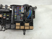 2018-2021 Hyundai Kona Fusebox Fuse Box Panel Relay Module P/N:91956-J9520 Fits Fits 2018 2019 2020 2021 OEM Used Auto Parts