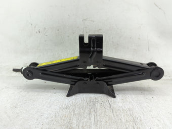 compare product 2020 Hyundai Kona Spare Scissor Car Jack