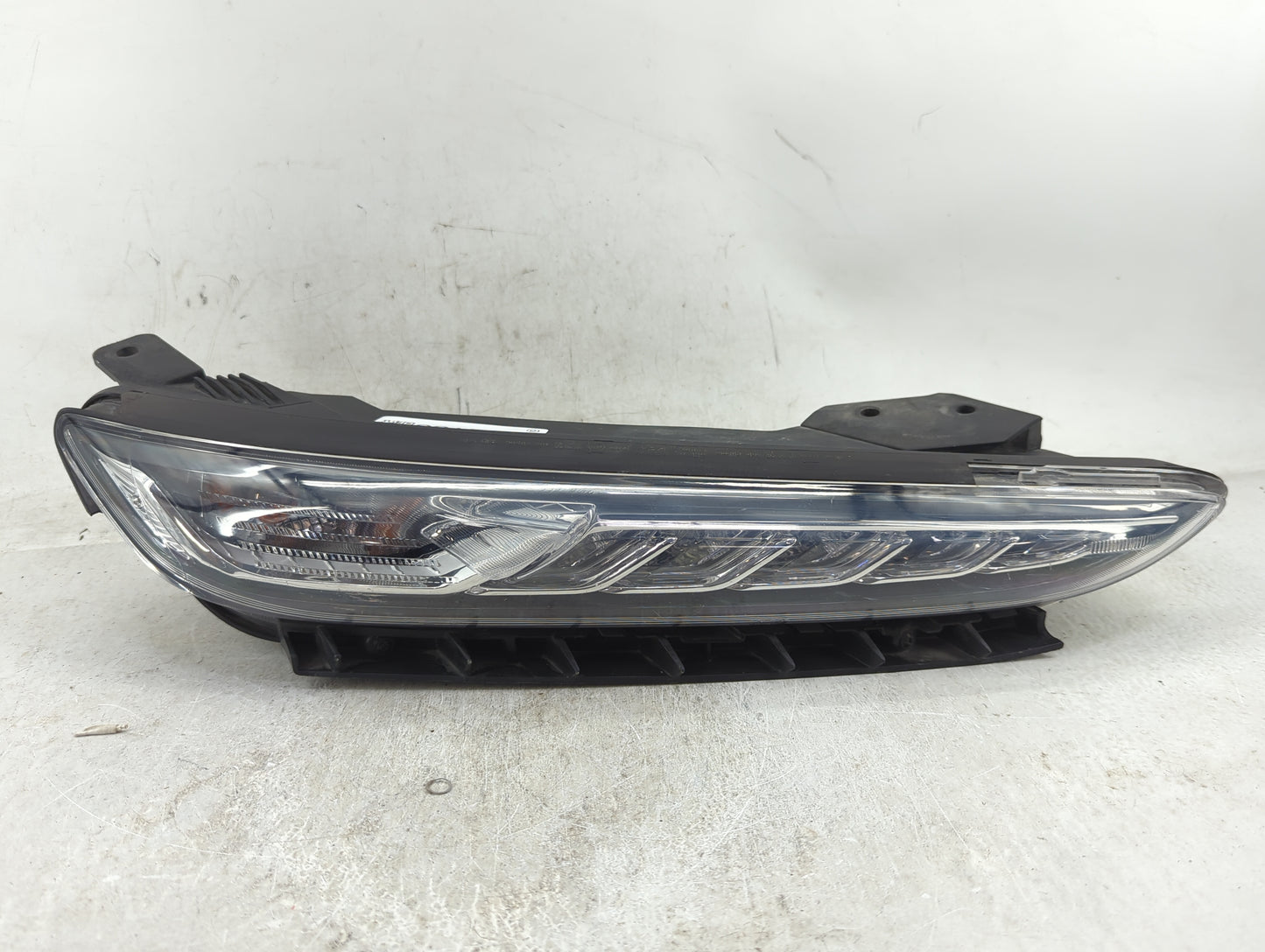 2018-2021 Hyundai Kona Passenger Right Oem Fog Light Lamp - Oemusedautoparts1.com