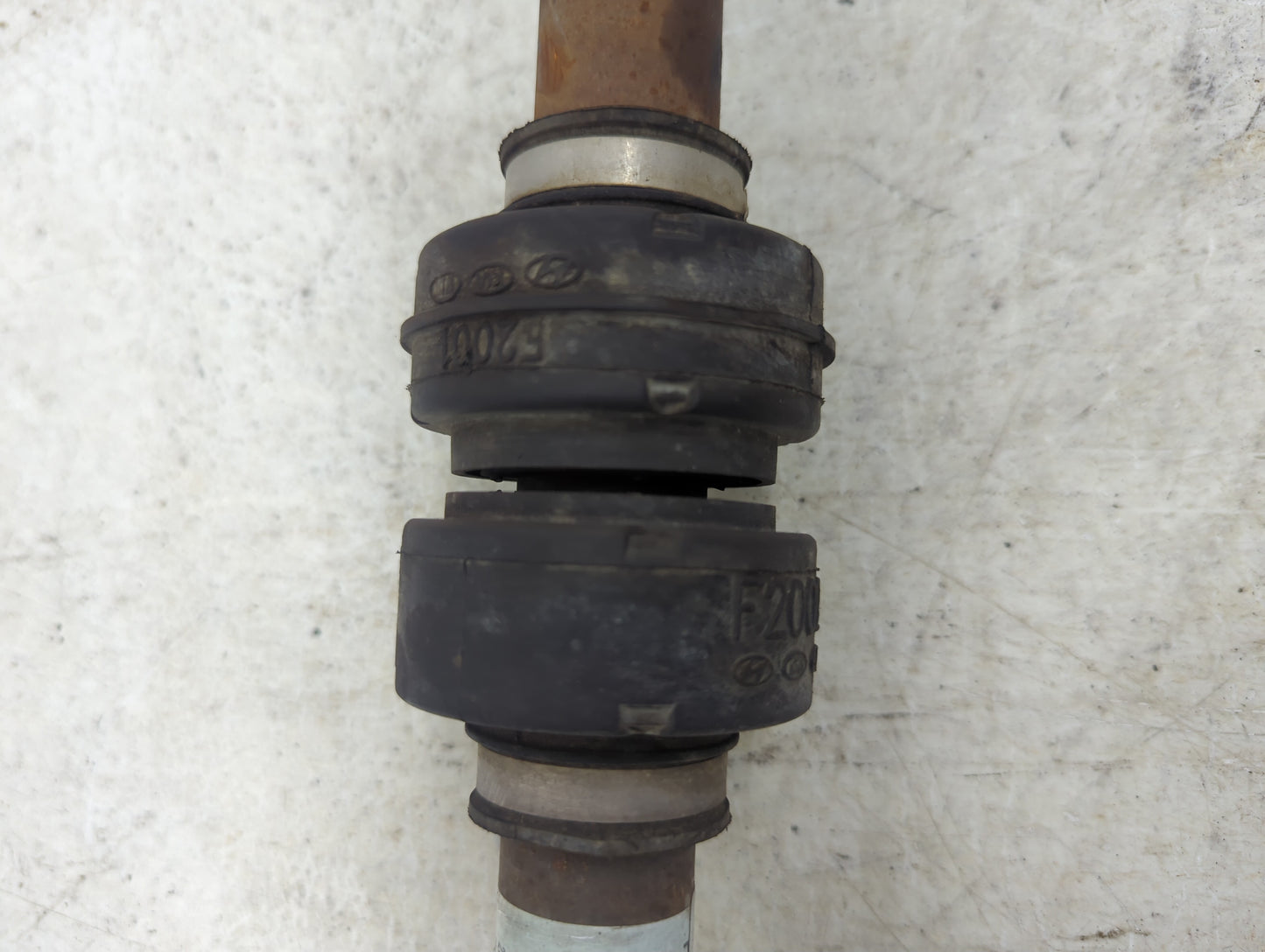 2018-2021 Hyundai Kona Axle Shaft Front Passenger Cv C/v - Oemusedautoparts1.com
