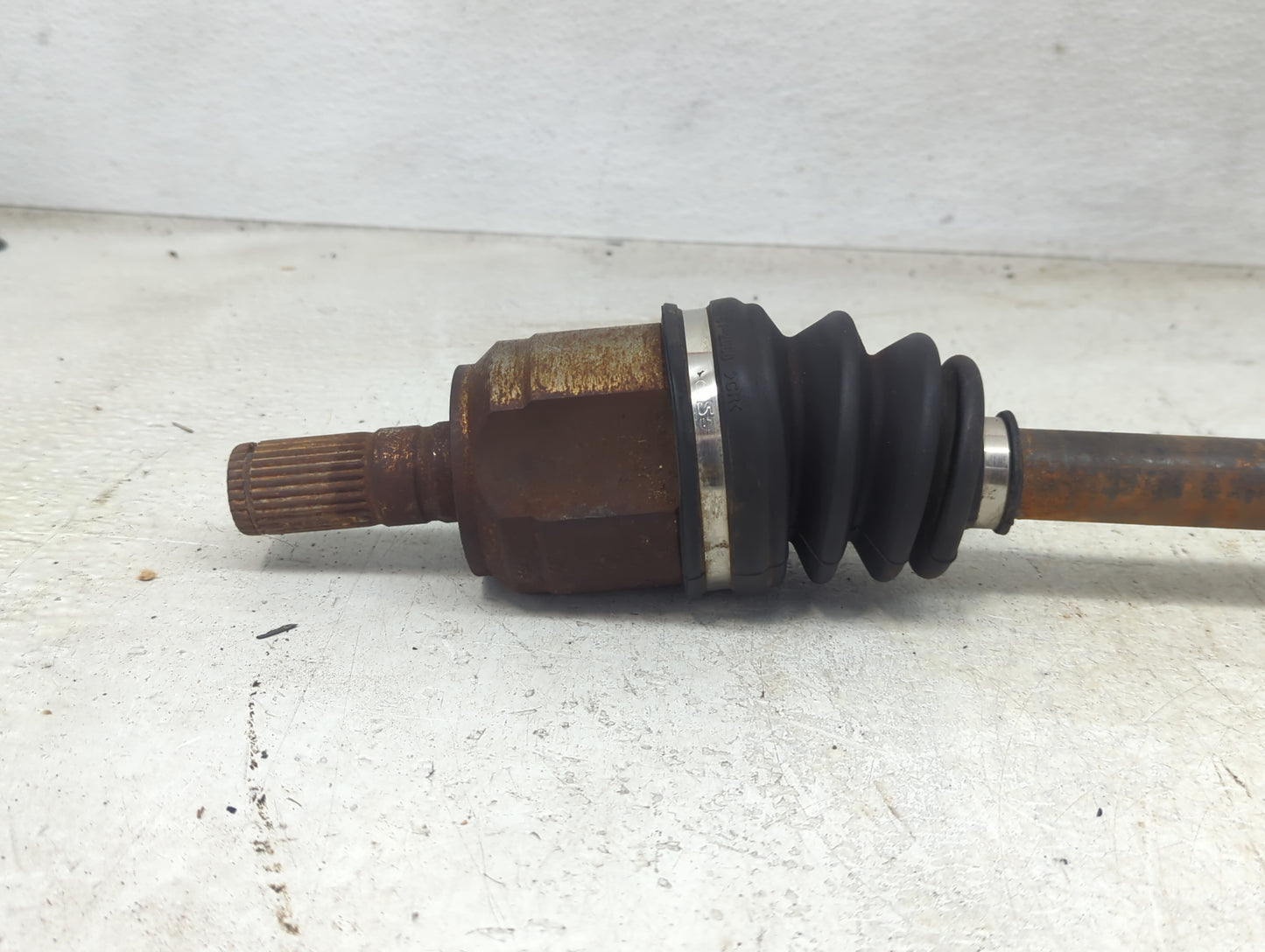 2018-2021 Hyundai Kona Axle Shaft Front Passenger Cv C/v - Oemusedautoparts1.com