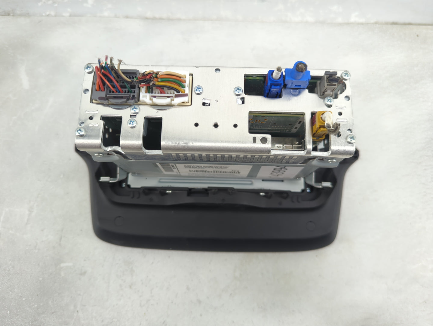2020 Hyundai Kona Information Display Screen Black - Oemusedautoparts1.com
