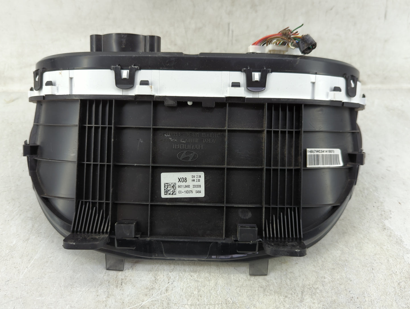 2020-2021 Hyundai Kona Instrument Cluster Speedometer Gauges P/N:94011J9460 IC0-19D075 Fits Fits 2020 2021 OEM Used Auto Par
