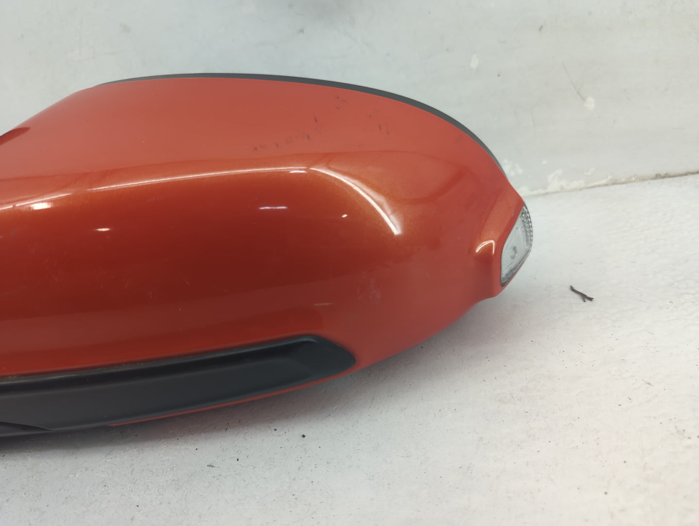 2018-2021 Hyundai Kona Driver Side View Mirror - Left Door Mirror OEM Used - Oemusedautoparts1.com