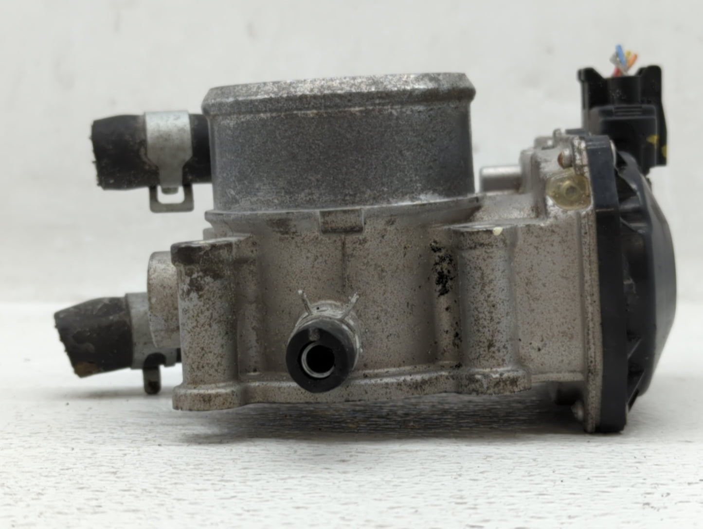 2018-2021 Hyundai Kona Throttle Body P/N:35100-2B340 Fits Fits 2015 2016 2017 2018 2019 2020 2021 2022 OEM Used Auto Parts -