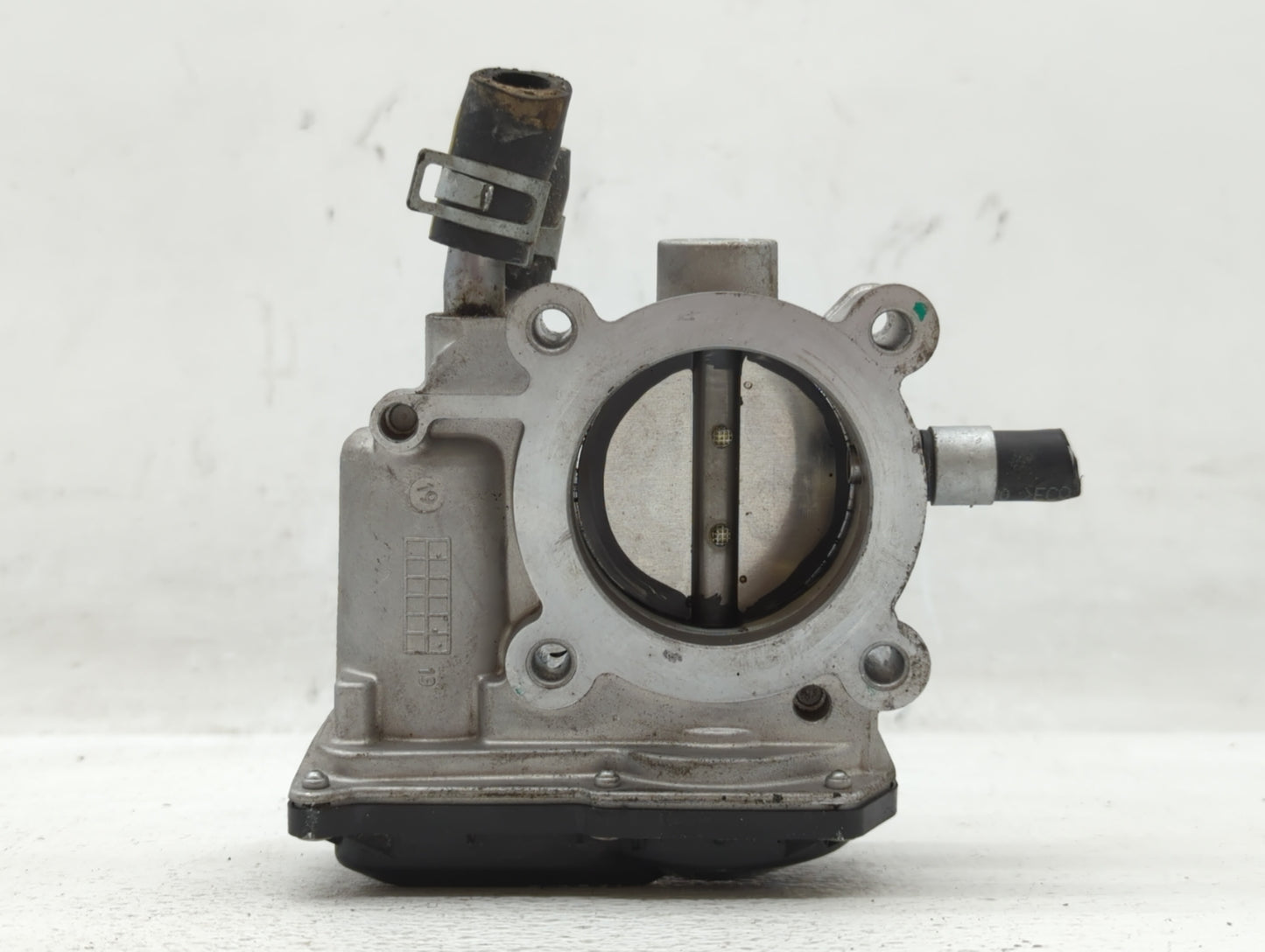 2018-2021 Hyundai Kona Throttle Body P/N:35100-2B340 Fits Fits 2015 2016 2017 2018 2019 2020 2021 2022 OEM Used Auto Parts -