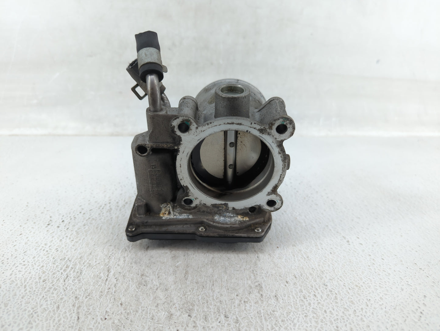 2018-2021 Hyundai Kona Throttle Body P/N:35100-2E400 Fits Fits 2012 2013 2014 2015 2016 2018 2019 2020 2021 OEM Used Auto Pa