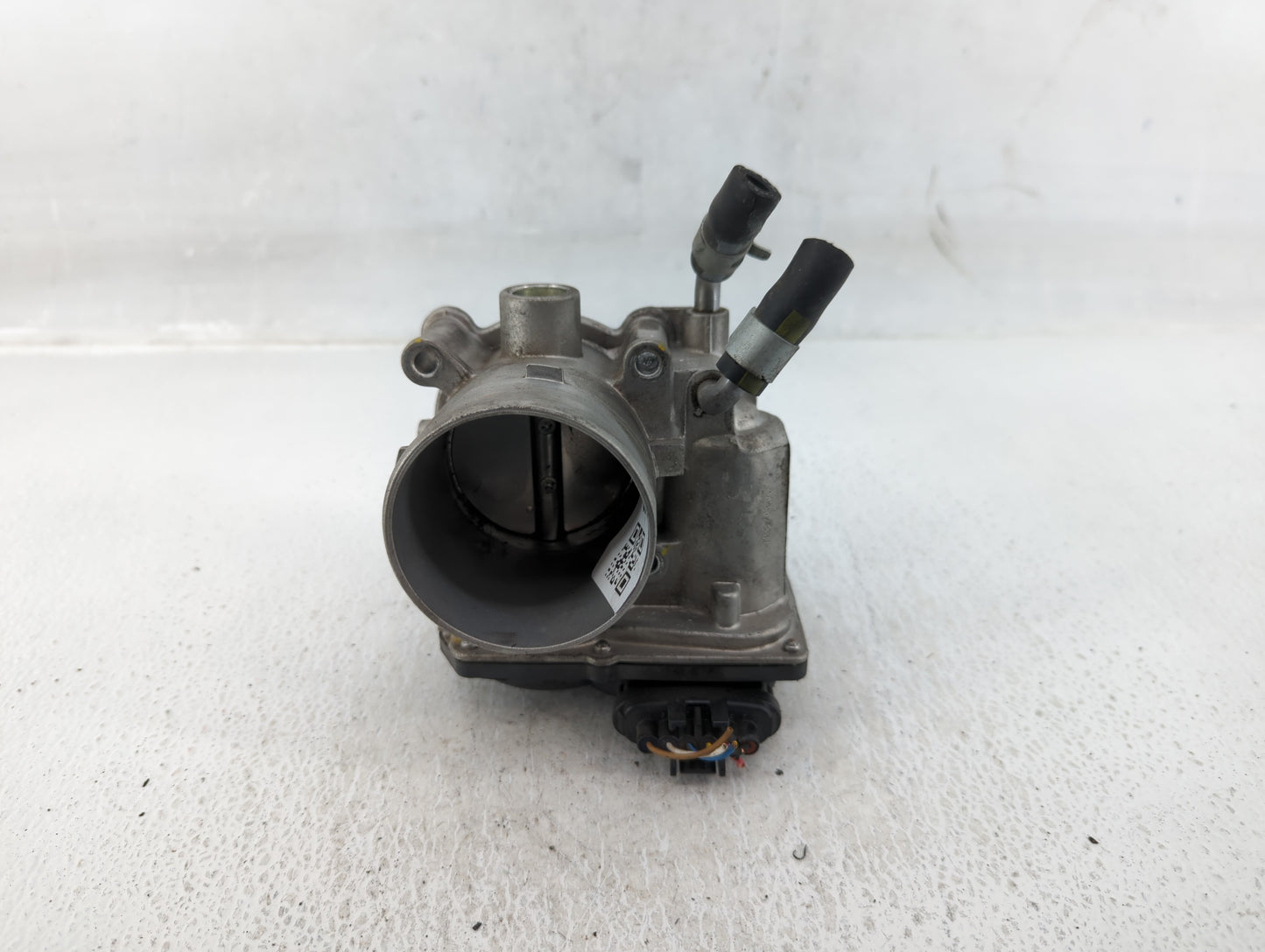 2018-2021 Hyundai Kona Throttle Body P/N:35100-2E400 Fits Fits 2012 2013 2014 2015 2016 2018 2019 2020 2021 OEM Used Auto Pa