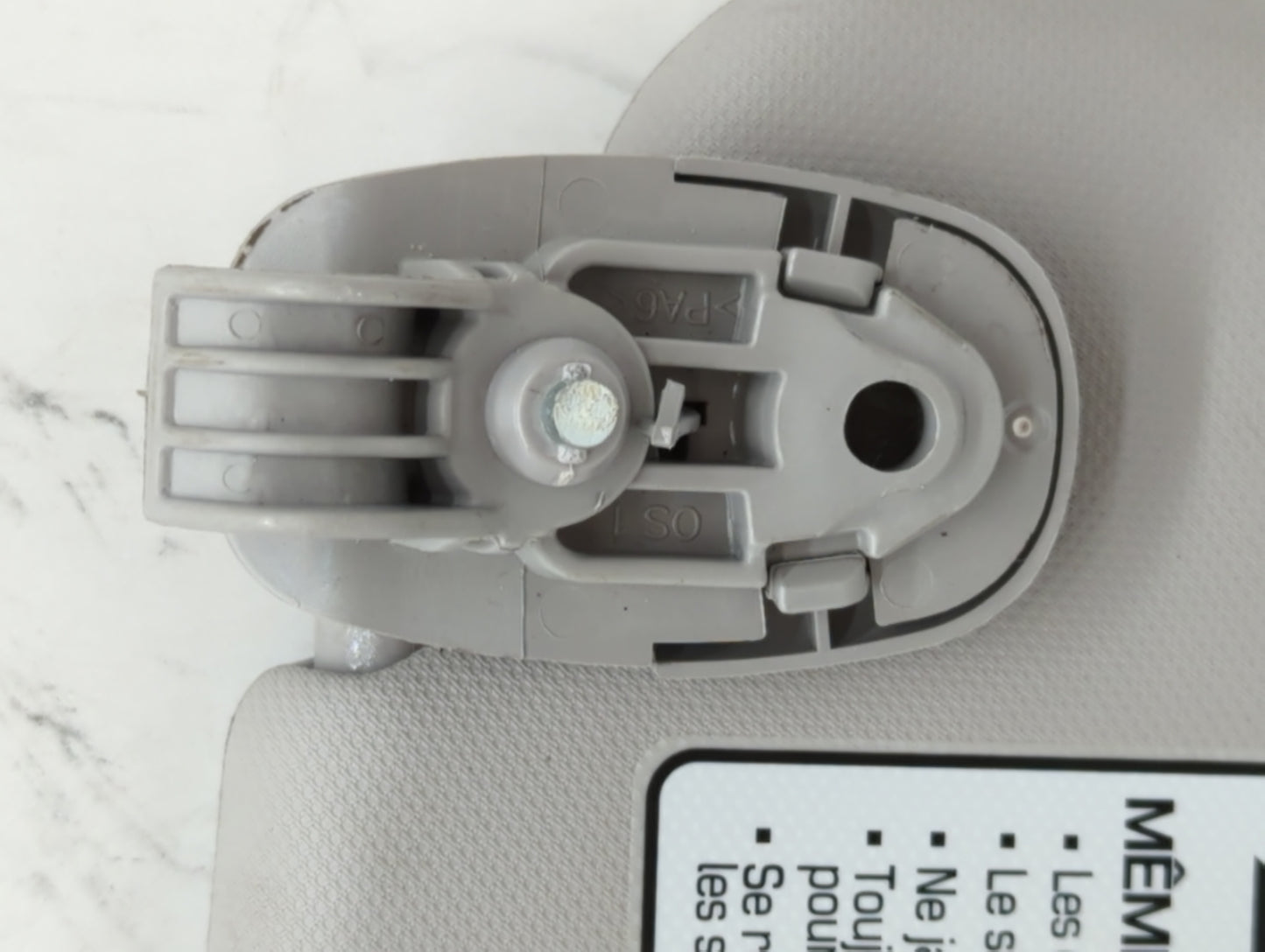 2018-2021 Hyundai Kona Sun Visor Shade Replacement Driver Left Mirror Fits Fits 2018 2019 2020 2021 OEM Used Auto Parts - Oe