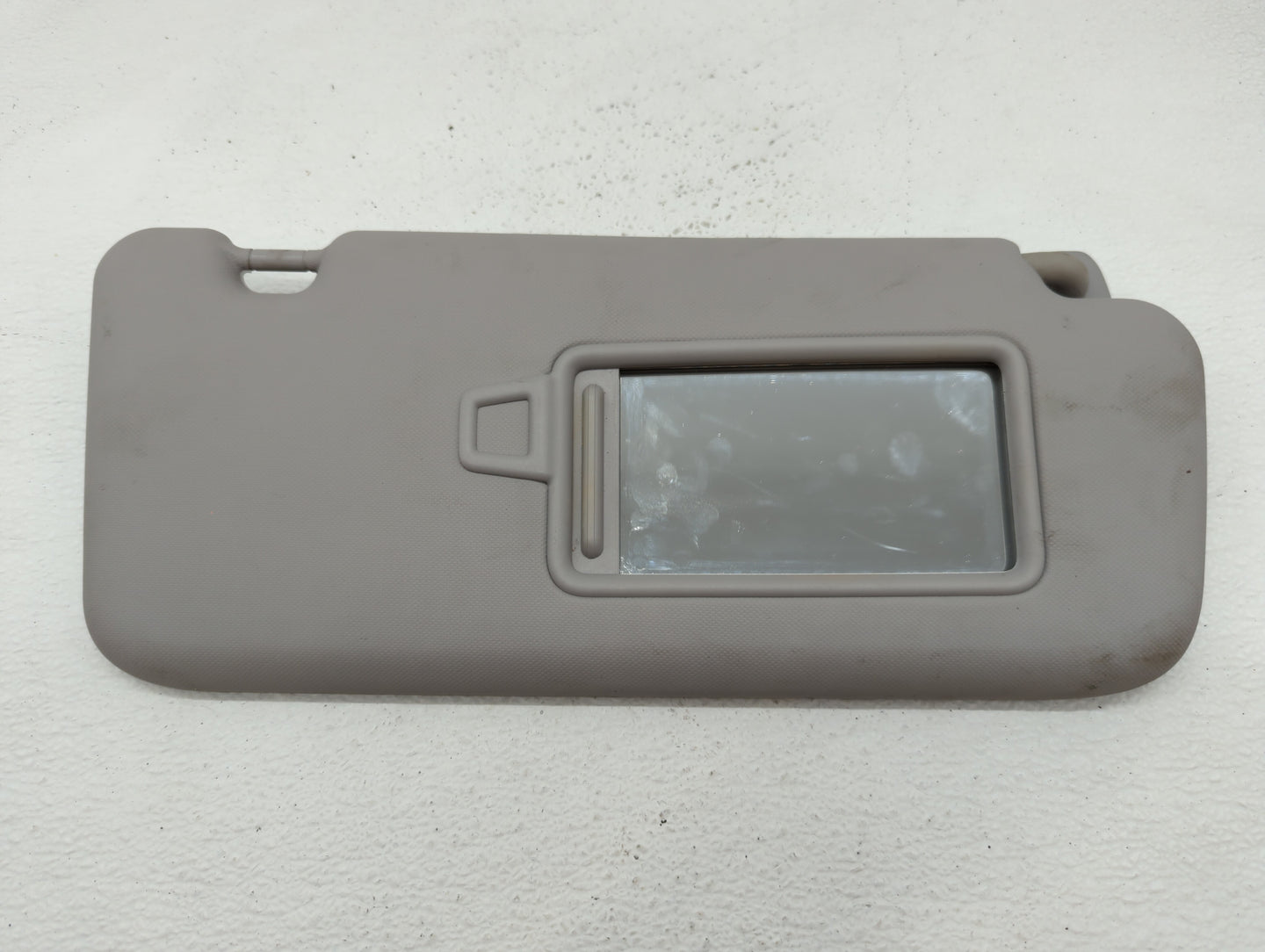 2018-2021 Hyundai Kona Sun Visor Shade Replacement Passenger Right Mirror Fits Fits 2018 2019 2020 2021 OEM Used Auto Parts 