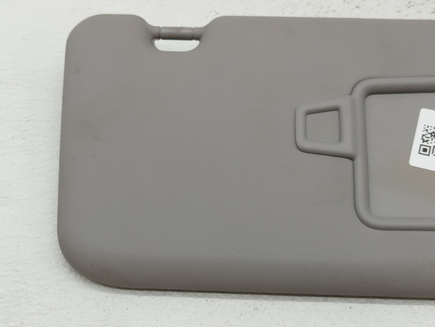 2018-2021 Hyundai Kona Sun Visor Shade Replacement Passenger Right Mirror Fits Fits 2018 2019 2020 2021 OEM Used Auto Parts 