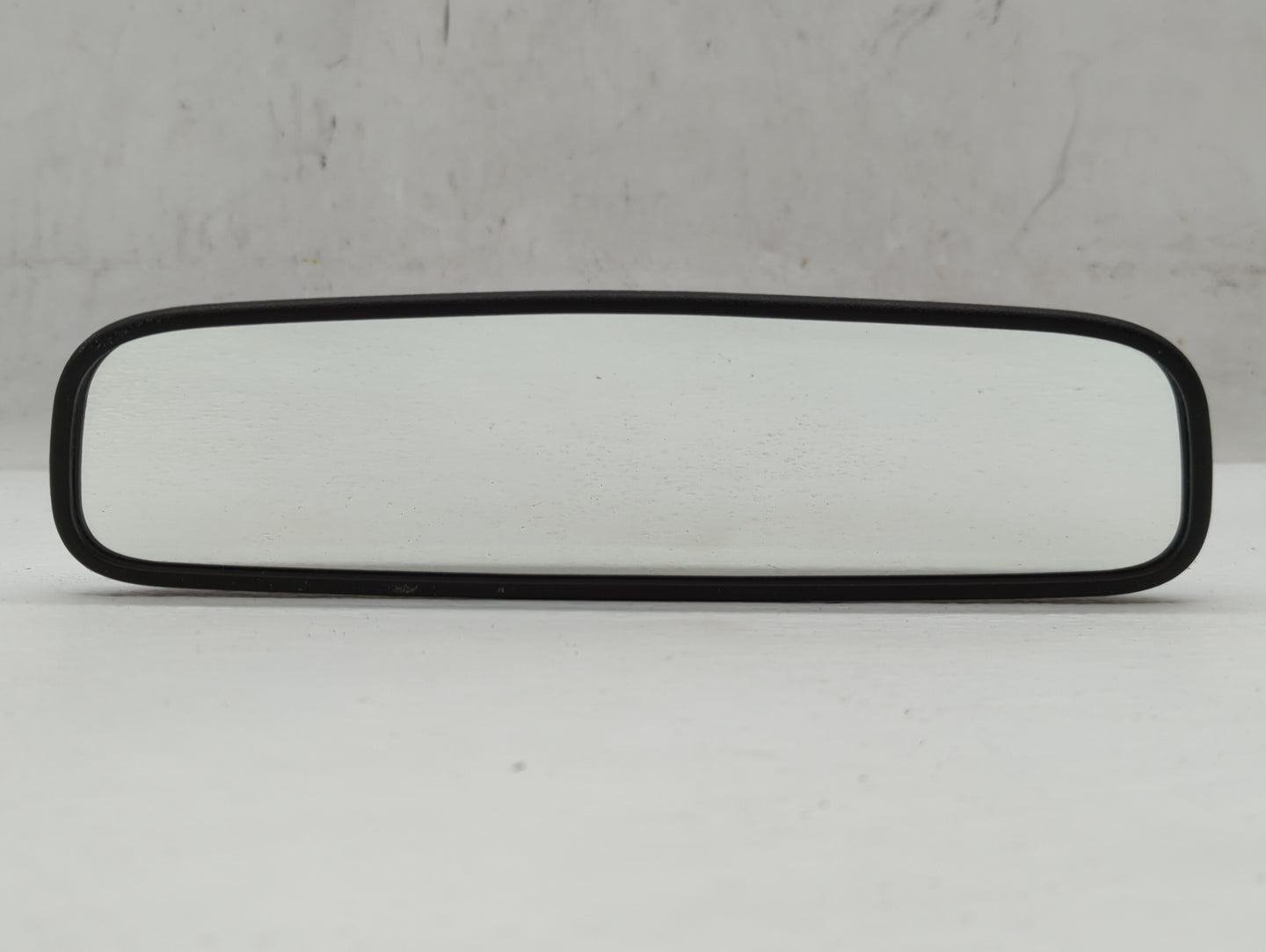 2018-2021 Hyundai Kona Interior Rear View Mirror Replacement OEM P/N:E13049848 Fits OEM Used Auto Parts - Oemusedautoparts1.