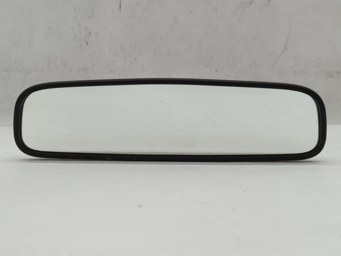 2018-2021 Hyundai Kona Interior Rear View Mirror Replacement OEM P/N:E13049848 Fits OEM Used Auto Parts - Oemusedautoparts1.