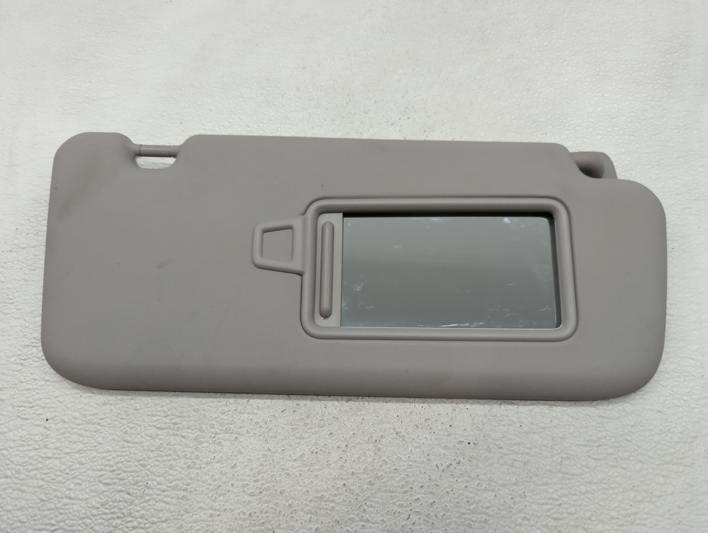 2018-2021 Hyundai Kona Sun Visor Shade Replacement Passenger Right Mirror Fits Fits 2018 2019 2020 2021 OEM Used Auto Parts 