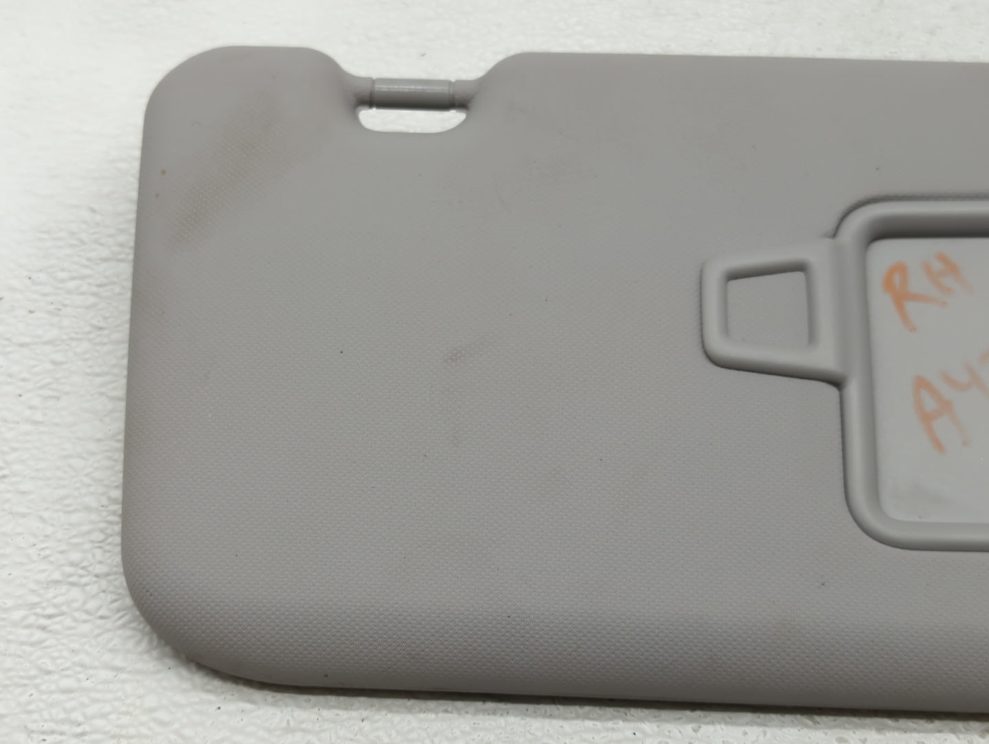 2018-2021 Hyundai Kona Sun Visor Shade Replacement Passenger Right Mirror Fits Fits 2018 2019 2020 2021 OEM Used Auto Parts 