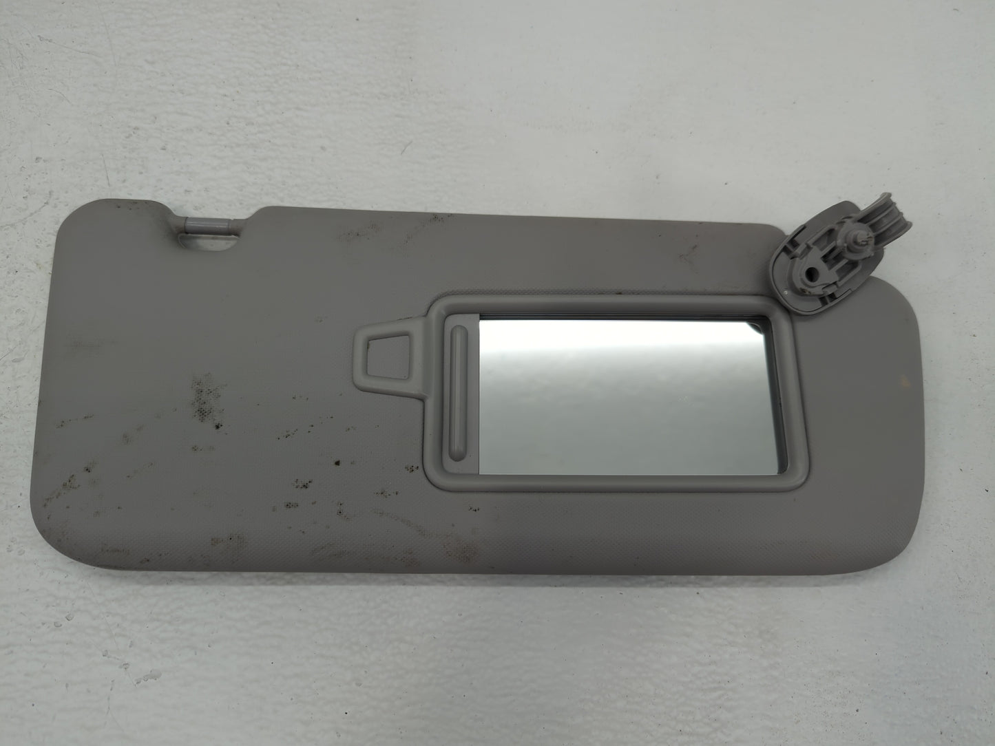 2018-2021 Hyundai Kona Sun Visor Shade Replacement Passenger Right Mirror Fits Fits 2018 2019 2020 2021 OEM Used Auto Parts 