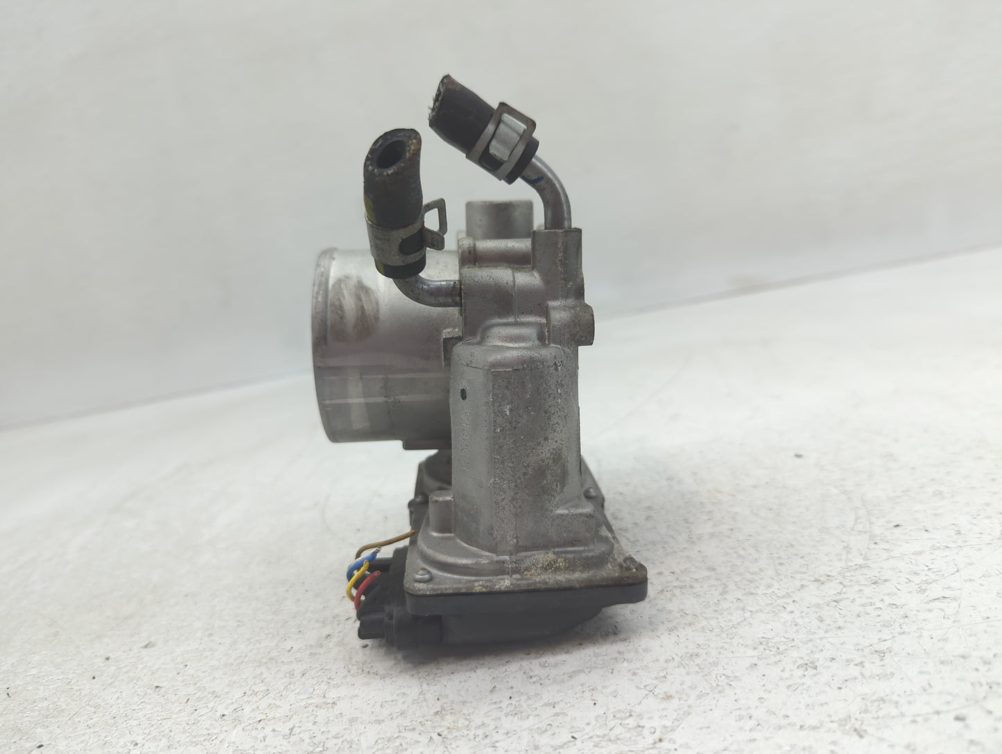 2018-2021 Hyundai Kona Throttle Body P/N:5532 06C05 35100-2E400 Fits Fits 2012 2013 2014 2015 2016 2018 2019 2020 2021 OEM U