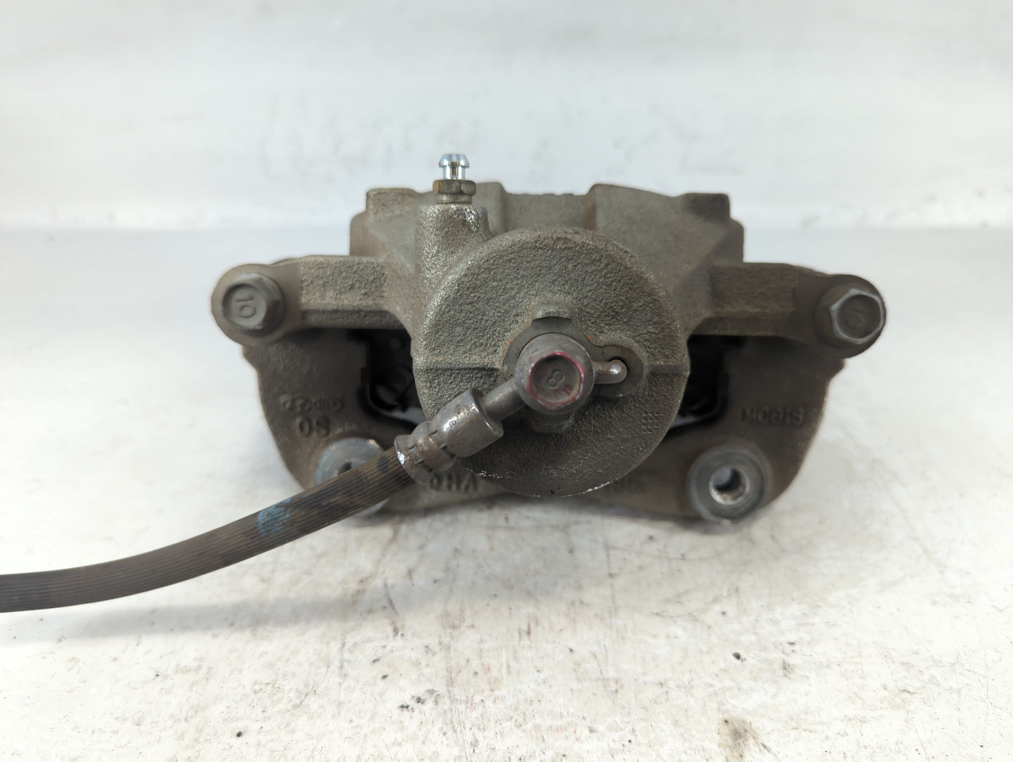 2018-2022 Hyundai Kona Front Driver Left Brake Caliper - Oemusedautoparts1.com