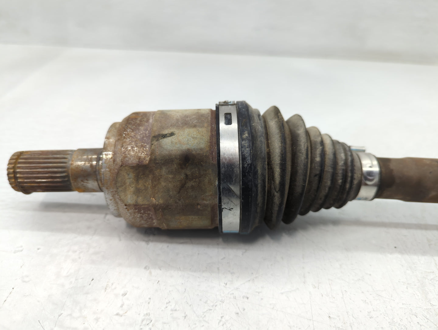 2018-2021 Hyundai Kona Axle Shaft Front Passenger Cv C/v - Oemusedautoparts1.com