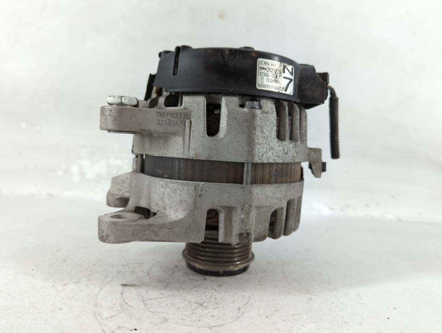 2018-2021 Hyundai Kona Alternator Replacement Generator Charging Assembly Engine OEM P/N:2627727 37300-2E821 Fits OEM Used A