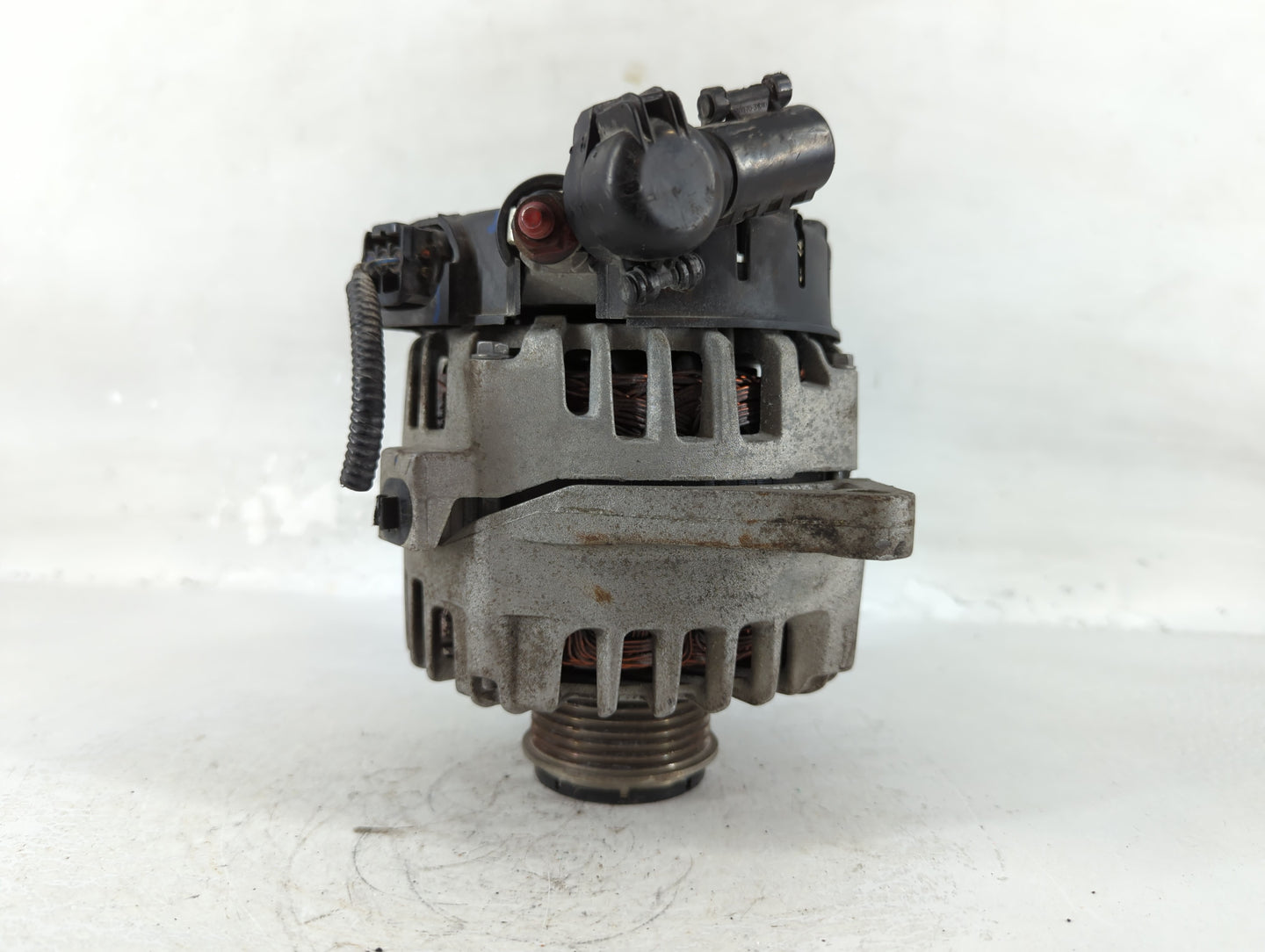 2018-2021 Hyundai Kona Alternator Replacement Generator Charging Assembly Engine OEM P/N:2627727 37300-2E821 Fits OEM Used A