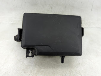 compare product 2020 Hyundai Kona Electric Fusebox Fuse Box Panel Relay Module P/N:91956-K4522 Fits OEM Used Auto Parts